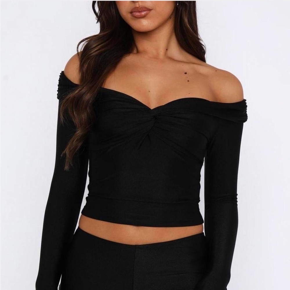 White Fox Boutique Black Off-Shoulder Top